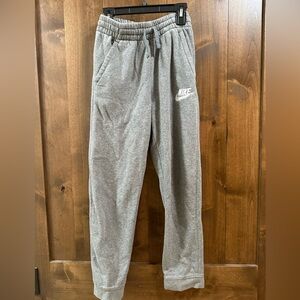 NIKE girls sweatpants/joggers
